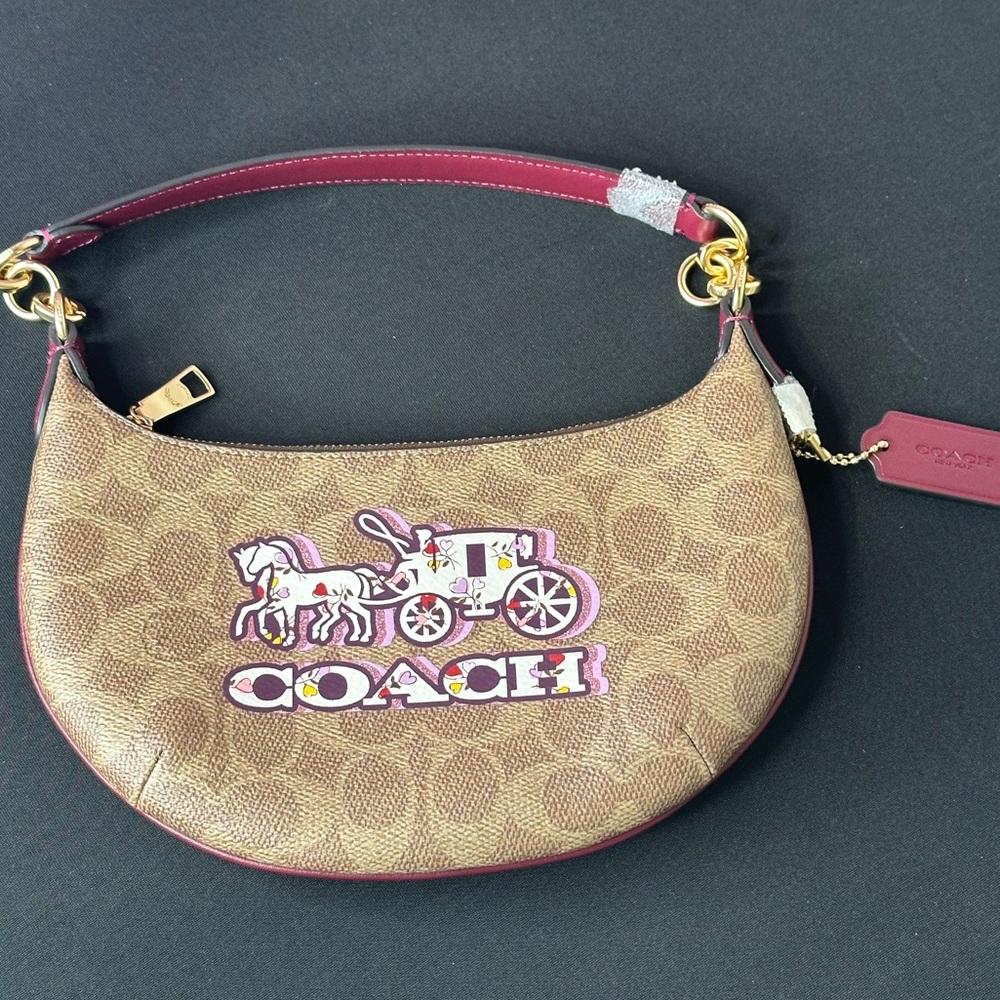 Sold - Picture 2 of 8